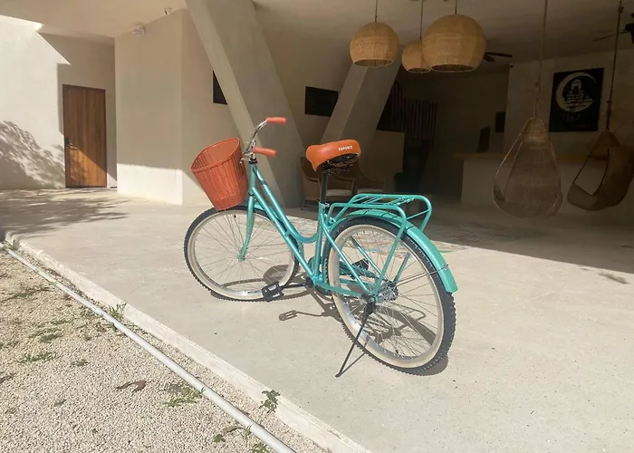 Spacious And Comfortable Ph With Private Pool In Zama Apartment *